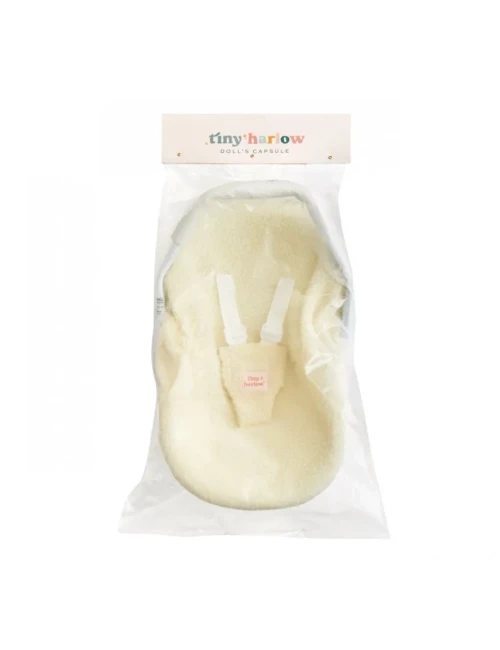 tiny-harlow-fotelik-samochodowy-dla-lalki-sheep (1).webp