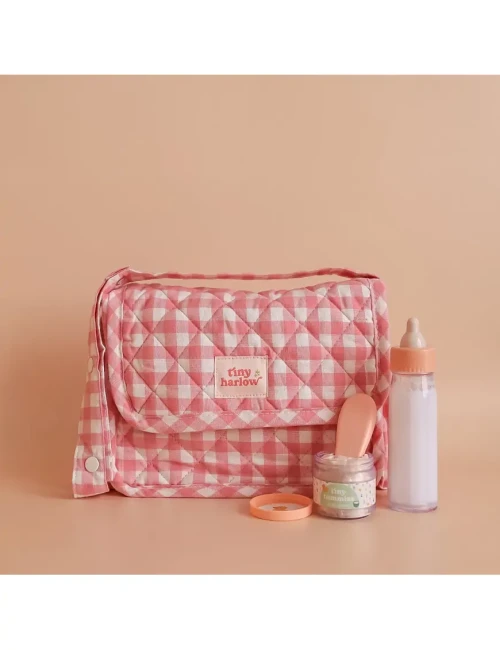 tiny-harlow-torba-z-akcesoriami-dla-lalek-pink-gingham.webp