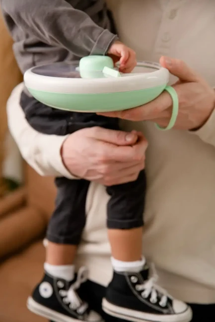 gobe-duzy-pojemnik-na-przekaski-large-snack-spinner-mint-green-850025083454-1.webp