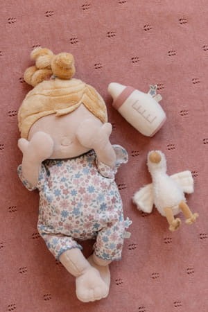 little-dutch-lalka-julia-40-cm-8713291446809-1.jpg