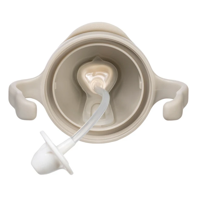 b-box-bidon-ze-slomka-240-ml-latte-6m-plus-9353965003649-1.jpg