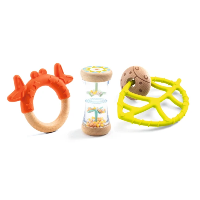 djeco-zestaw-grzechotka-i-2-gryzaki-3m-plus-3070900061385-2.jpg