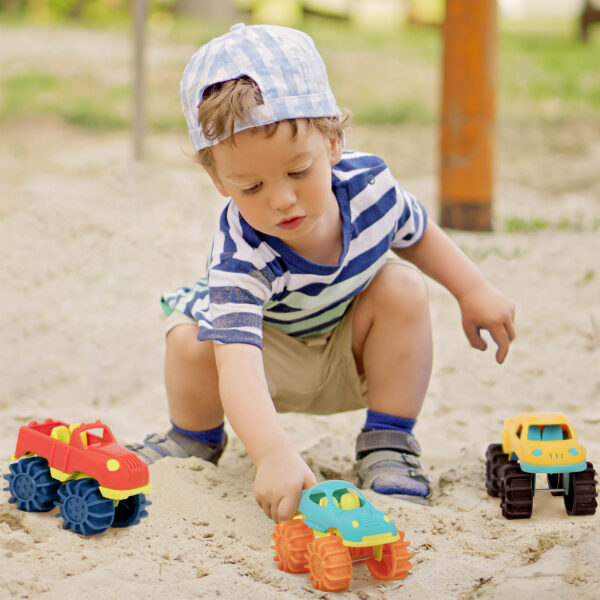 b-toys-zestaw-6-monster-truckow-2plus-62243425583-1.jpg