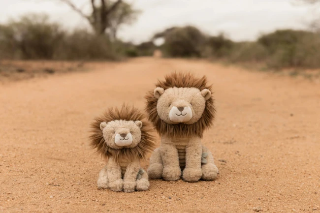 little-dutch-przytulanka-lew-25-cm-safari-friends-0plus-8713291883604-3.jpg