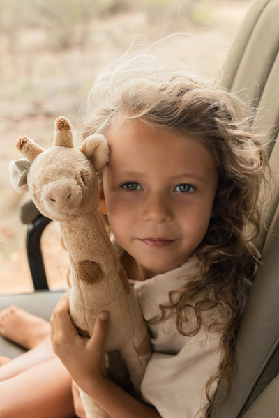 little-dutch-przytulanka-zyrafa-42-cm-safari-friends-0plus-8713291883543-6.jpg