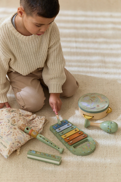 little-dutch-zestaw-drewnianych-instrumentow-zielony-safari-friends-3plus-8713291774735-5.jpg
