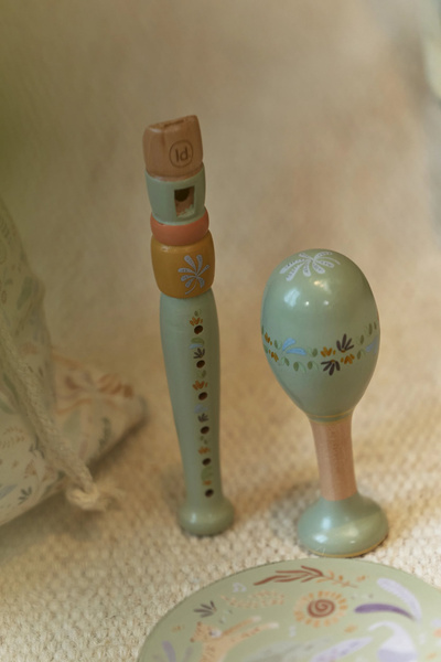 little-dutch-zestaw-drewnianych-instrumentow-zielony-safari-friends-3plus-8713291774735-3.jpg