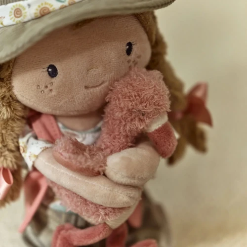 little-dutch-przytulanka-laleczka-rosa-safari-friends-12m-plus-8713291446854-6.webp