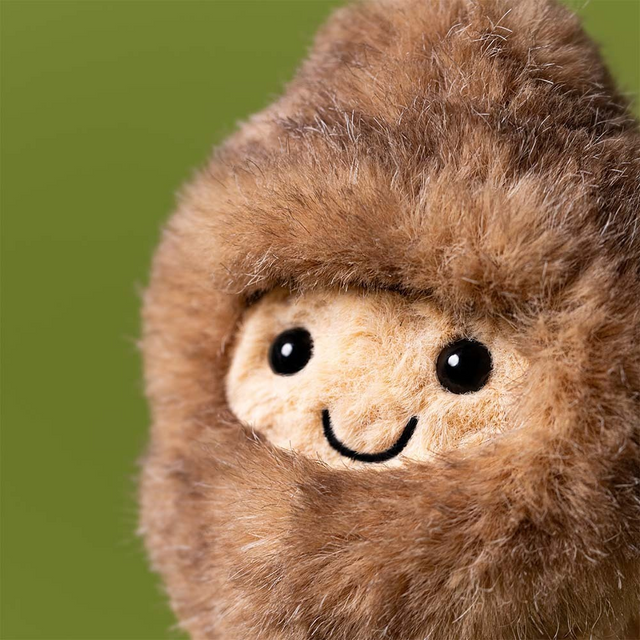jellycat-wesoly-fistaszek-yeti-15-cm-670983169522-1.png