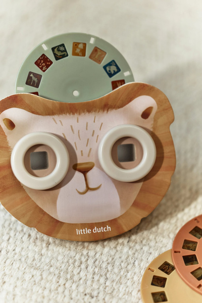 little-dutch-projektor-lew-safari-friends-3plus-8713291774797-7.jpg