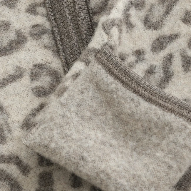 huttelihut-kombinezon-merino-camel-melange-62-03.webp
