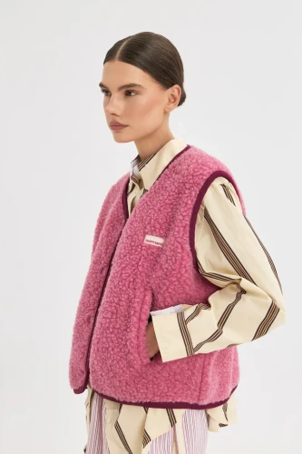 happymess-kamizelka-merino-dorosly-dusty-pink-rozowa-3.webp