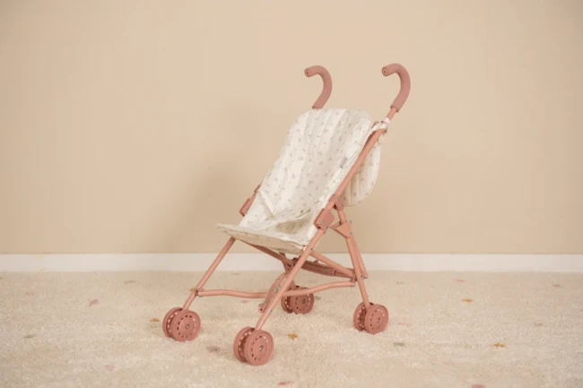 skladany-wozek-dla-lalek-little-dutch-spacerowka-parasolka (5).webp